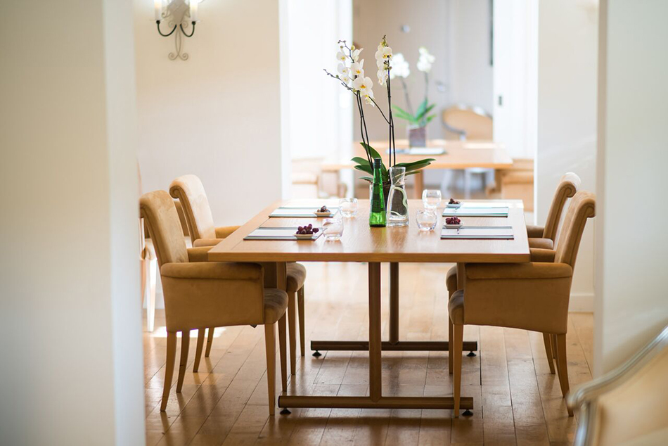 Meeting Dining 950 Whatley Manor